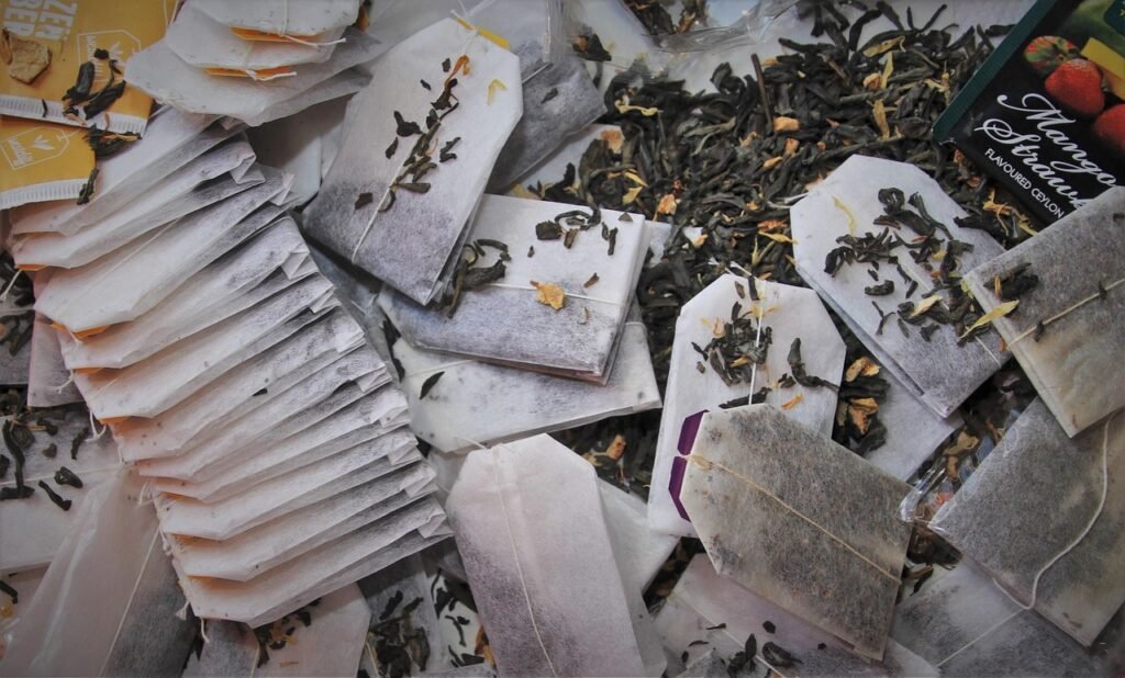 aroma, tee, drink, aromatic hydrocarbons, tea, herbs, the smell of, plants, herbal, ceylon, natural, herb, organic, fragrant, trim, dried, tea bag, paper, express, purse, granules tea, fruit tea, nature, advantages
